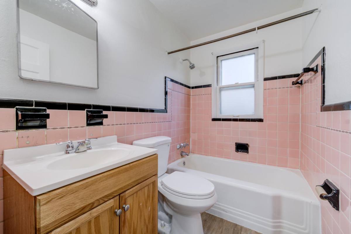 House for rent at 7150 Manette Dr, St. Louis, MO 63136