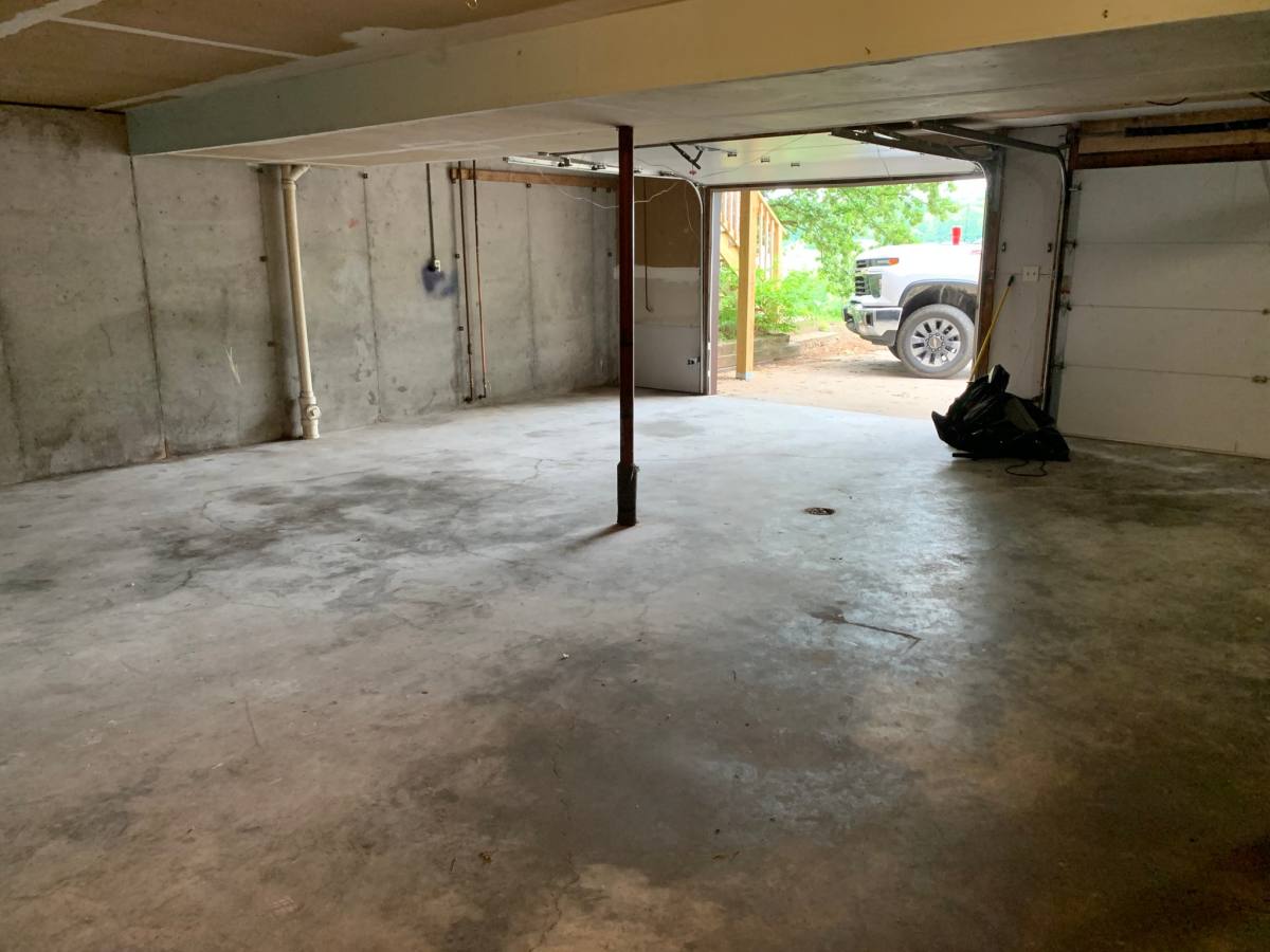 Townhouse for rent at 2211 Weathered Rock Rd, Jefferson City, MO 65109
