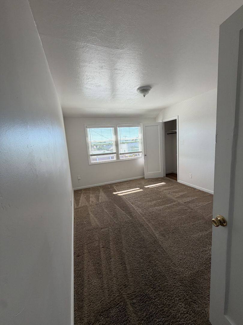 Apartment for rent at 902-908 24th St, San Pablo, CA 94806
