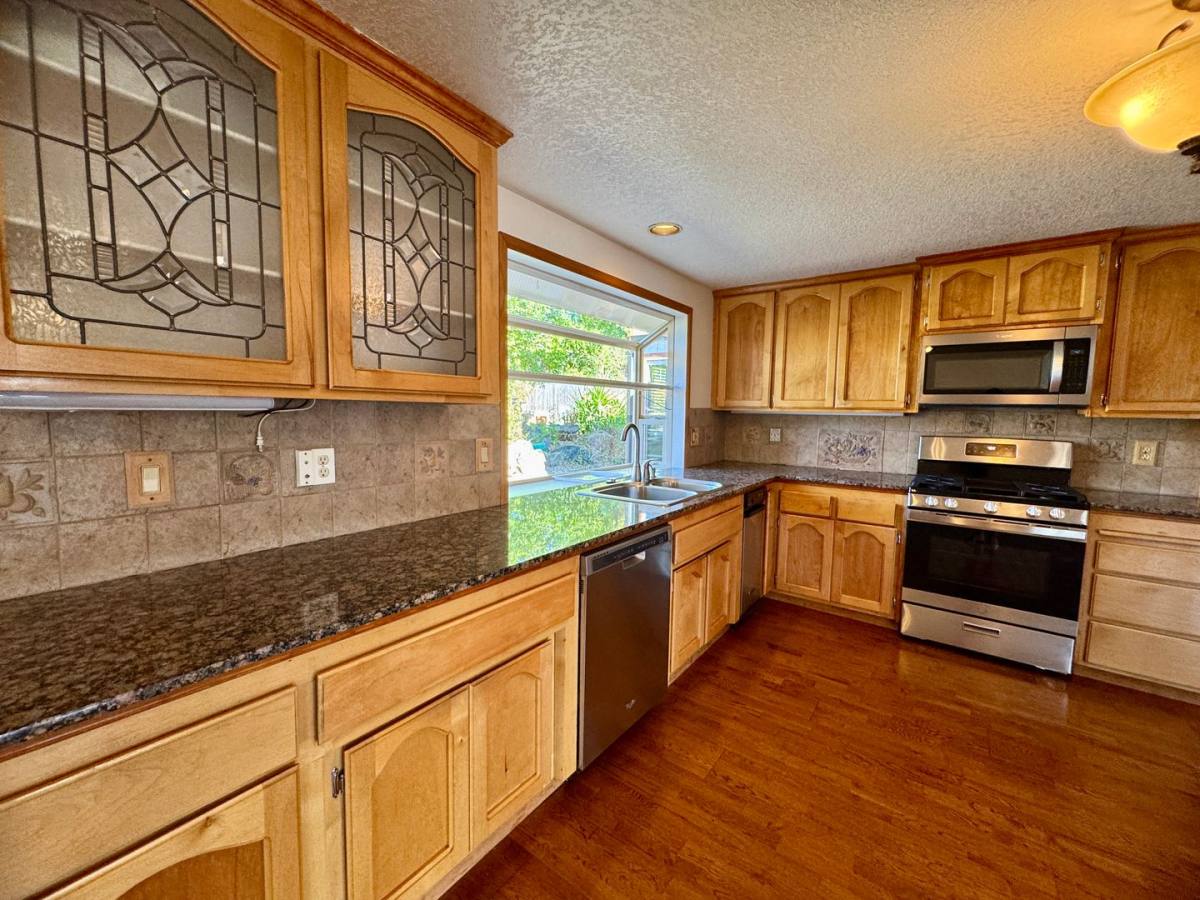 House for rent at 2555 Westridge Dr, Shingle Springs, CA 95682