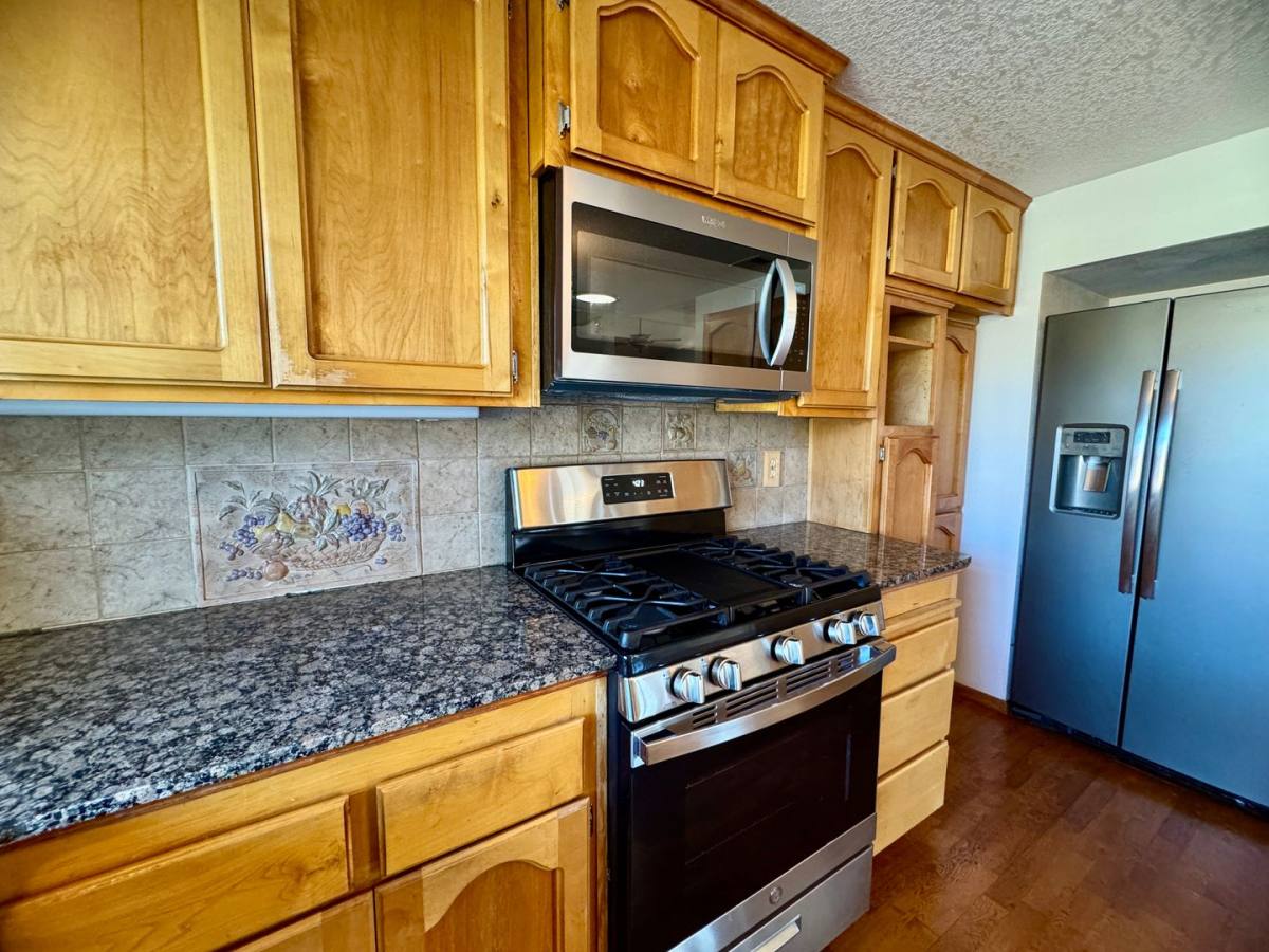 House for rent at 2555 Westridge Dr, Shingle Springs, CA 95682