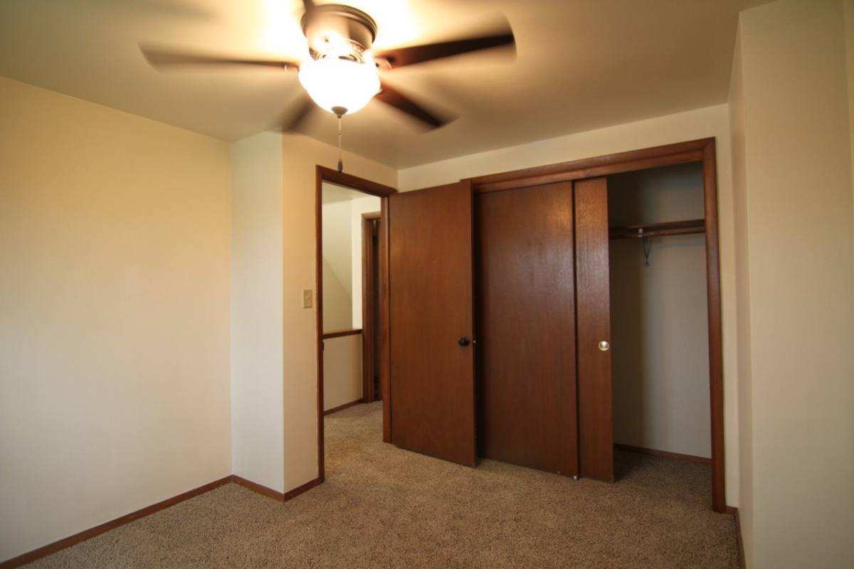 Apartment for rent at 614 & 624 S Erie St, De Pere, WI 54115