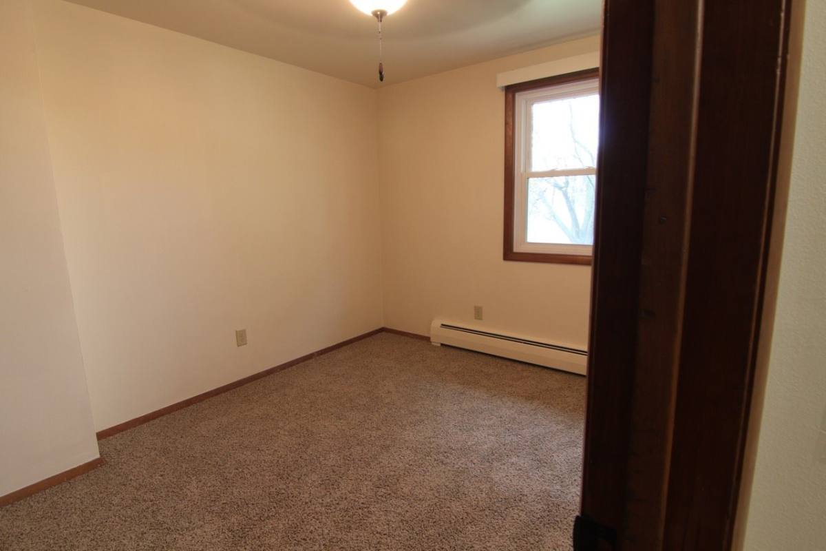 Apartment for rent at 614 & 624 S Erie St, De Pere, WI 54115