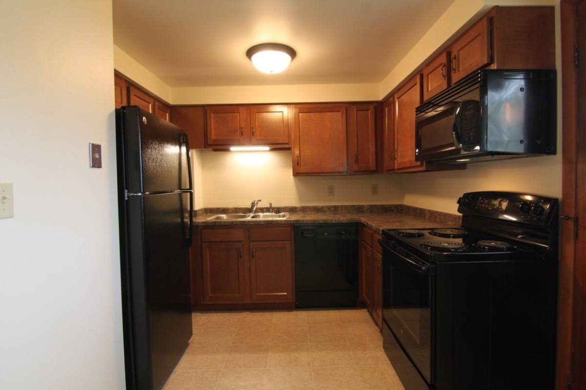 Apartment for rent at 614 & 624 S Erie St, De Pere, WI 54115