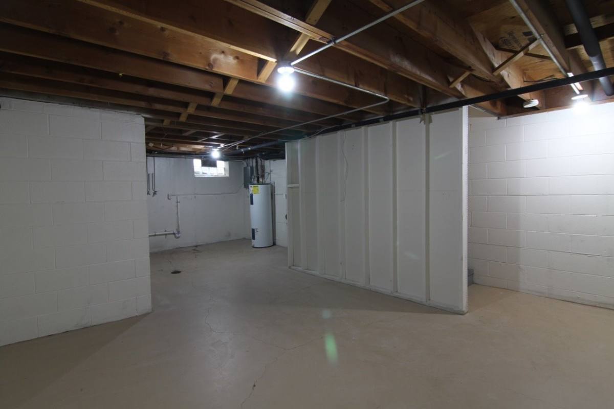 Apartment for rent at 614 & 624 S Erie St, De Pere, WI 54115