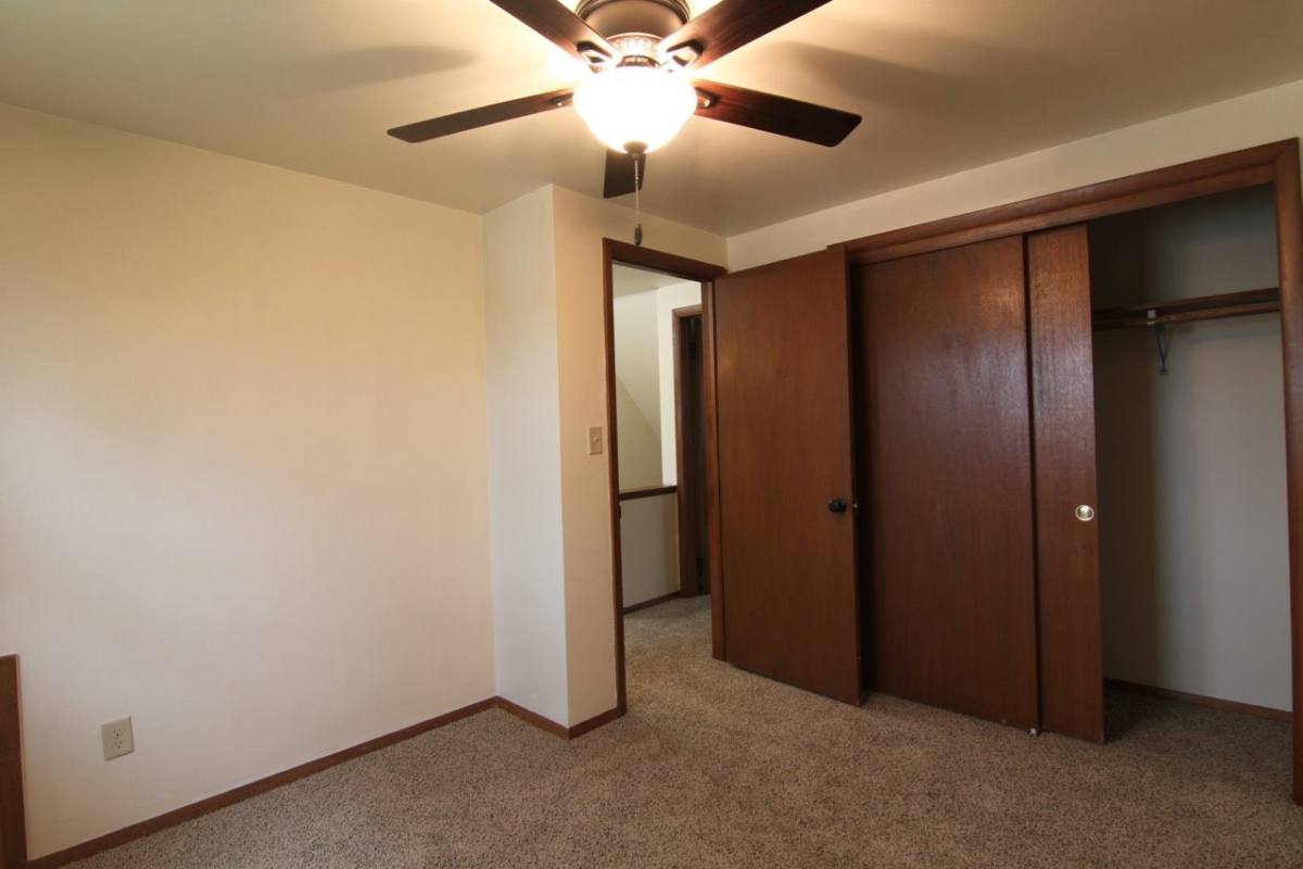 Apartment for rent at 614 & 624 S Erie St, De Pere, WI 54115