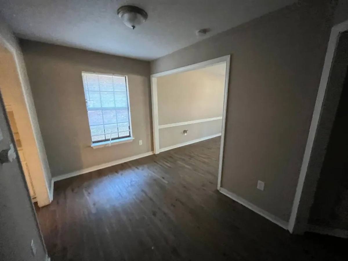 Apartment for rent at 2071 Cooperwell Dr, Jackson, MS 39204