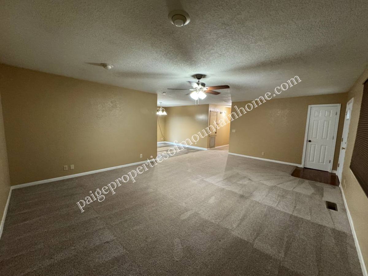 House for rent at 1809 Eagle, Mountain Home, AR 72653