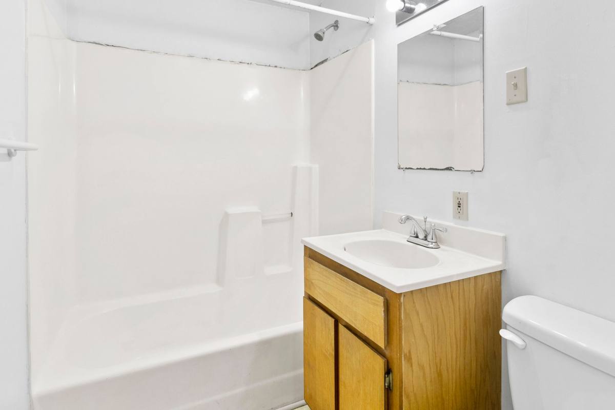 Apartment for rent at 458 High St, Morgantown, WV 26505
