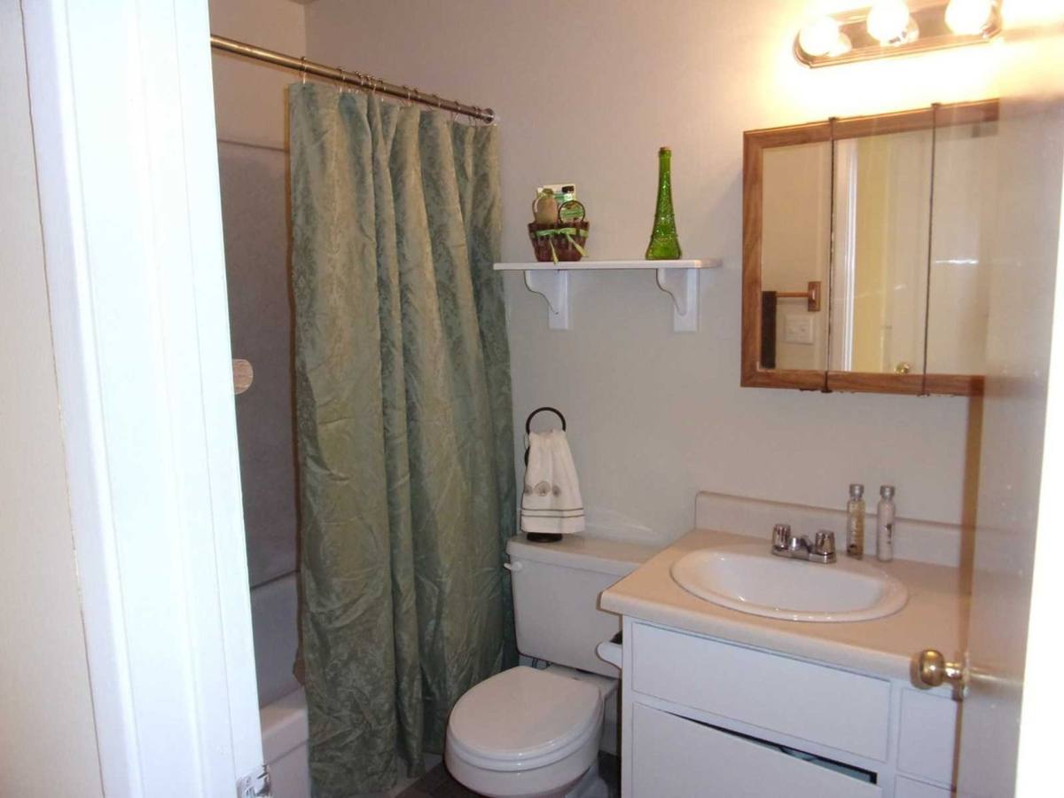 Apartment for rent at 5300 Hackberry Lane, Sacramento, CA 95841
