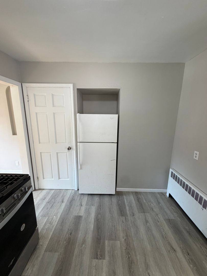 House for rent at 324 W Oakland Ave, Lansing, MI 48906