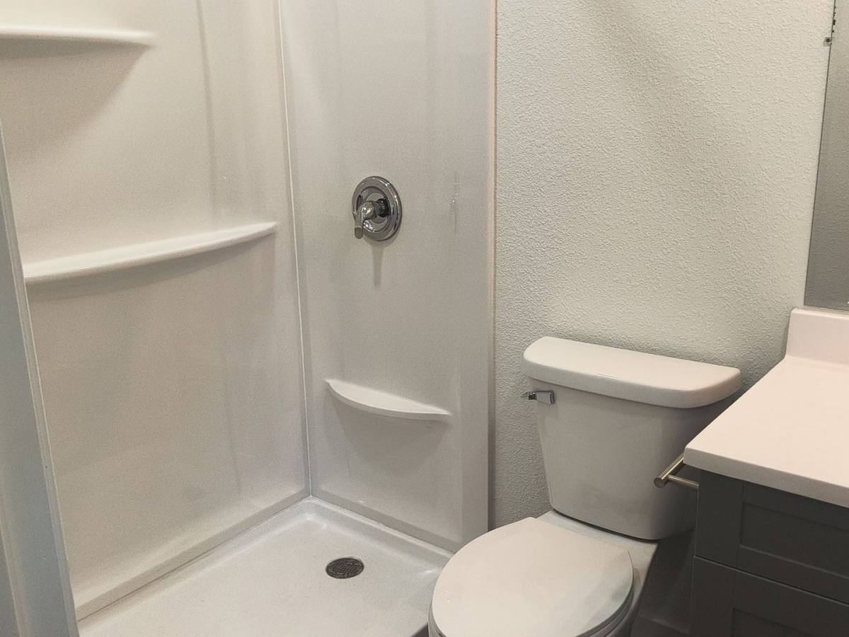 Apartment for rent at 207 Victory Lane, Eldon, MO 65026