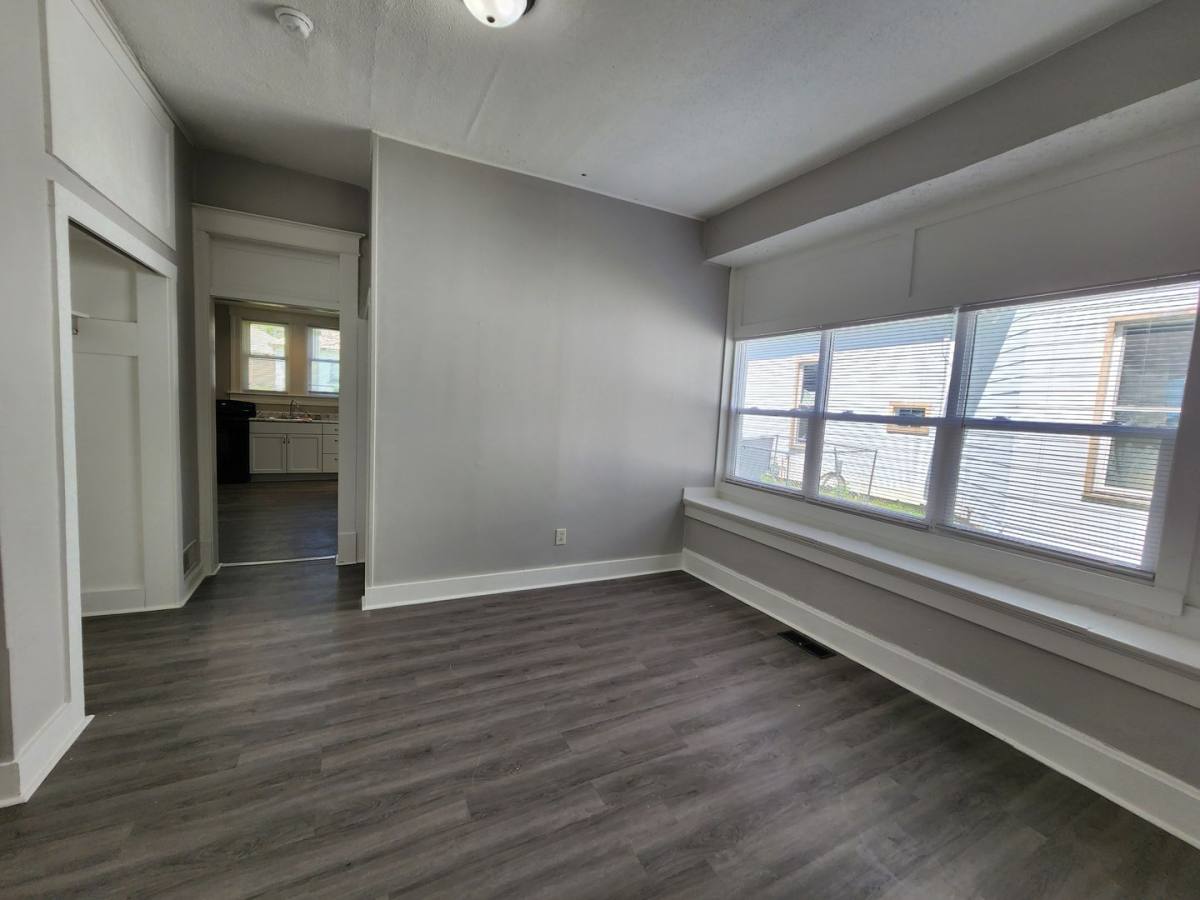 Apartment for rent at 1201 S 7th St, Terre Haute, IN 47802
