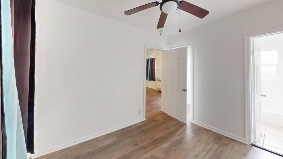 Apartment for rent at 5911 S Wilton Place, Los Angeles, CA 90047