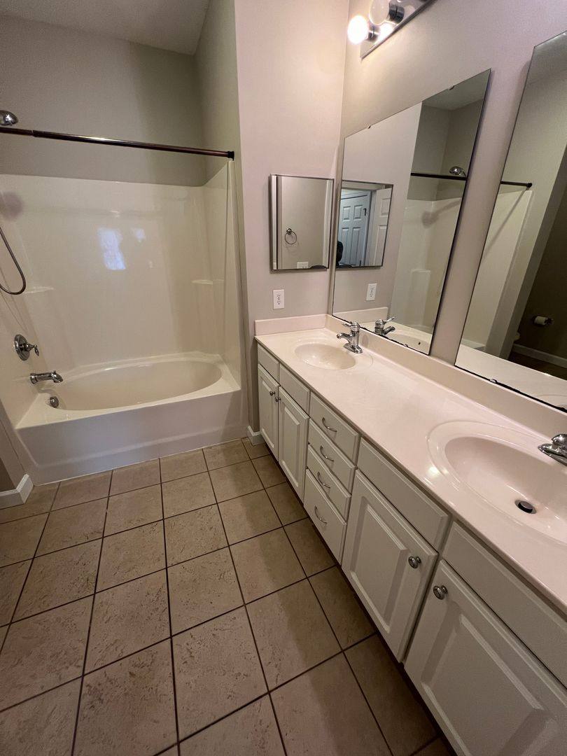 Condo for rent at 2808 Bloomfield Lane, Wilmington, NC 28412