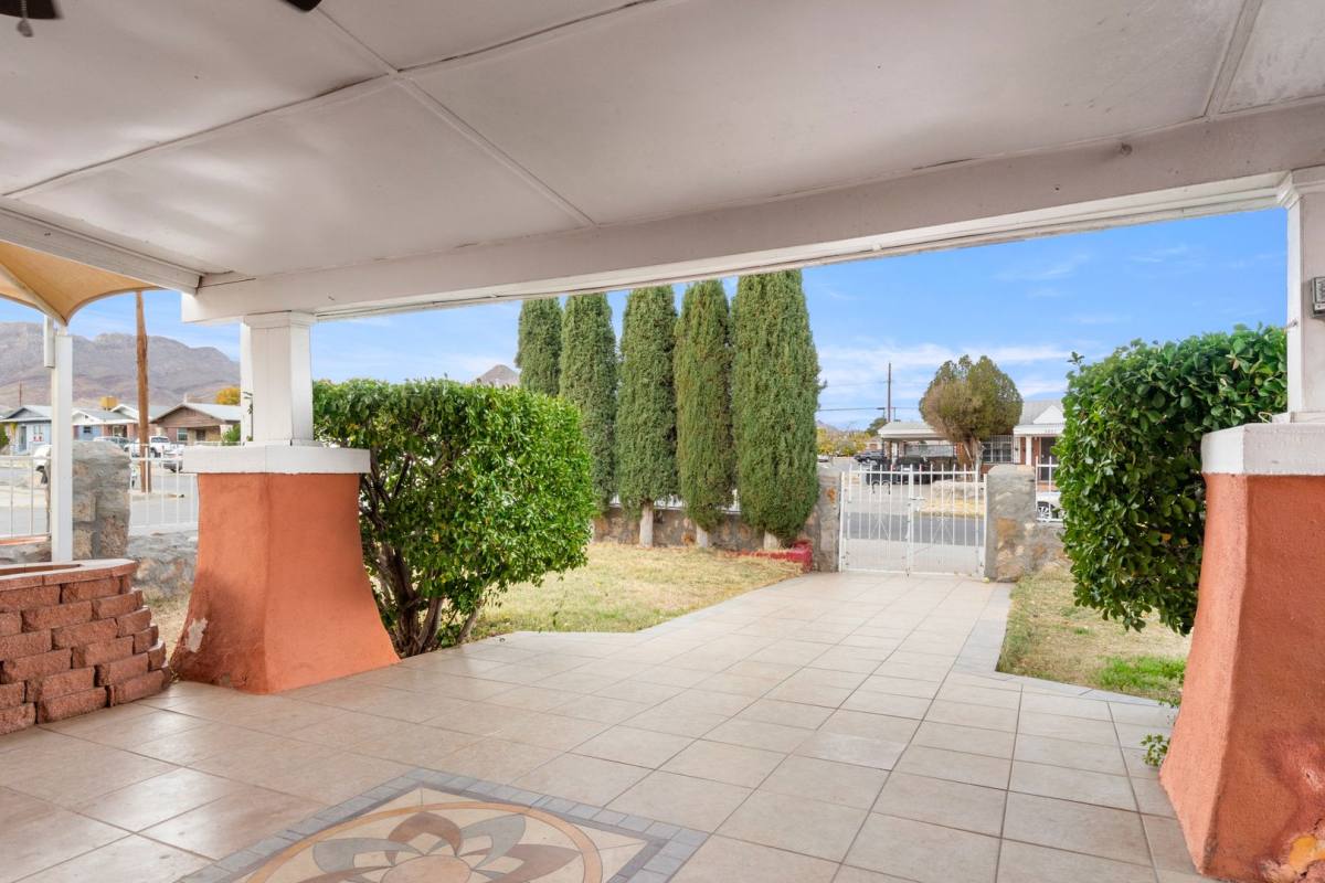 House for rent at 3800 Morehead Ave, El Paso, TX 79930