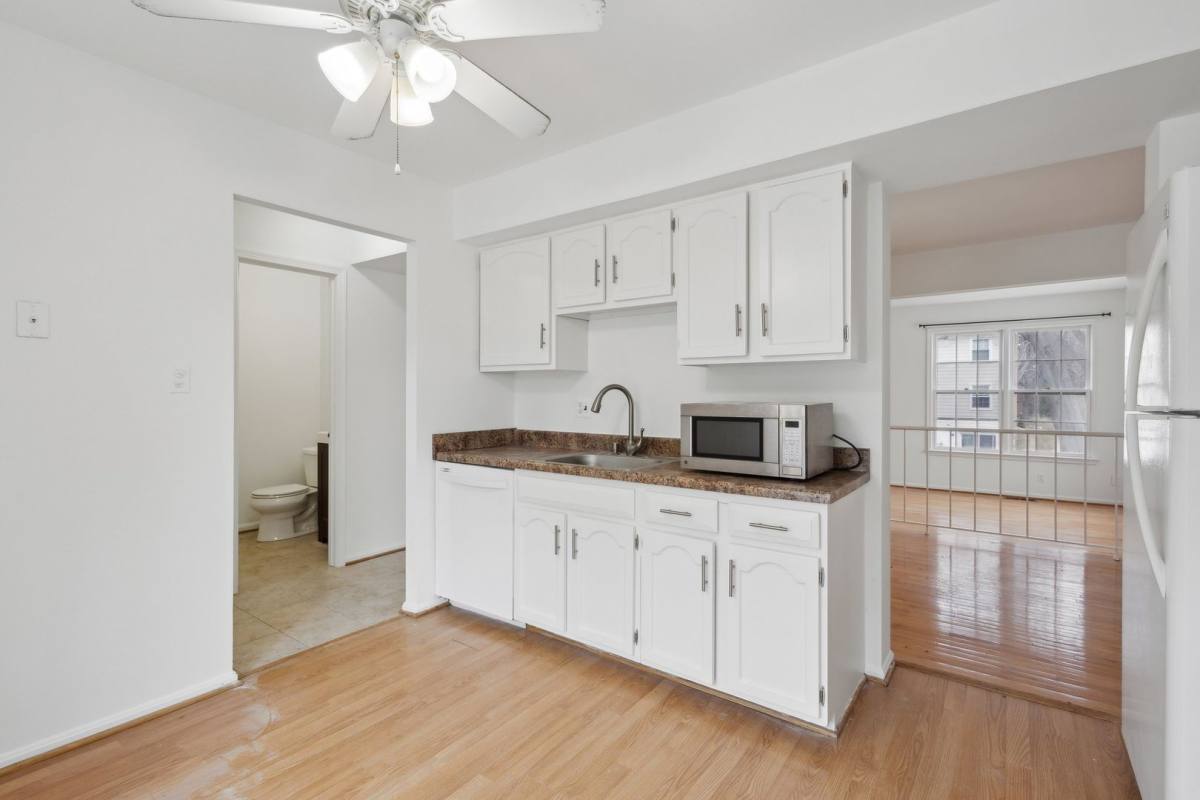 Townhouse for rent at 3940 Bradwater St, Fairfax, VA 22031