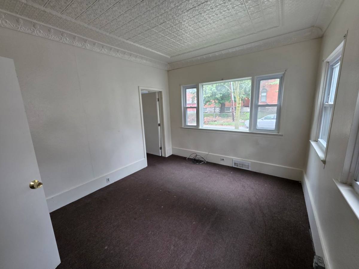Apartment for rent at 15 Lorenzo St Dn, Rochester, NY 14611