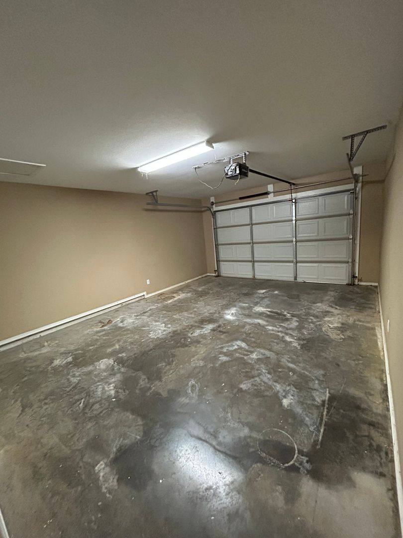 House for rent at 1007 S Greenwich Ave, Russellville, AR 72801