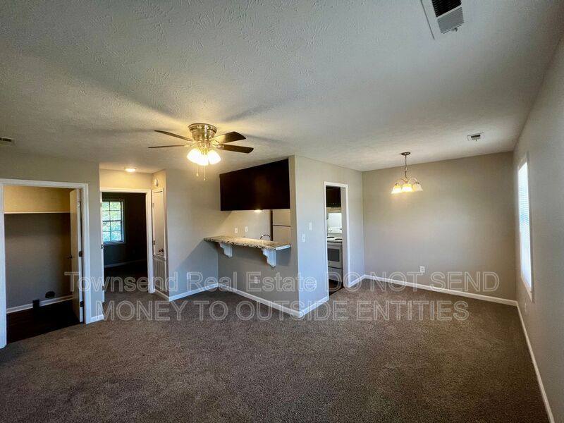 Apartment for rent at 1425D Ireland Dr, Fayetteville, NC 28304