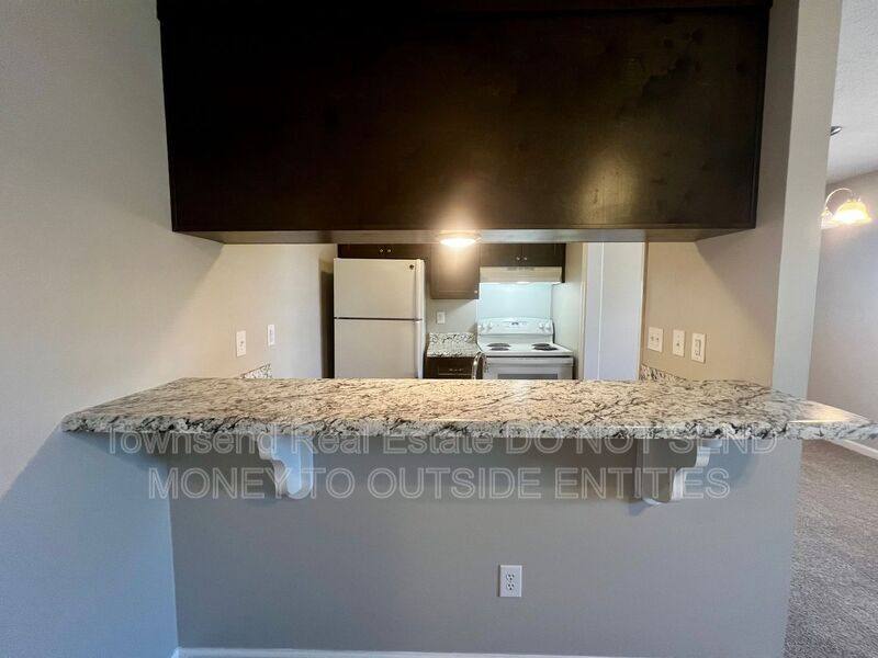 Apartment for rent at 1425D Ireland Dr, Fayetteville, NC 28304
