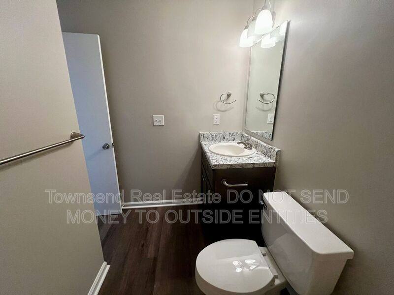Apartment for rent at 1425D Ireland Dr, Fayetteville, NC 28304