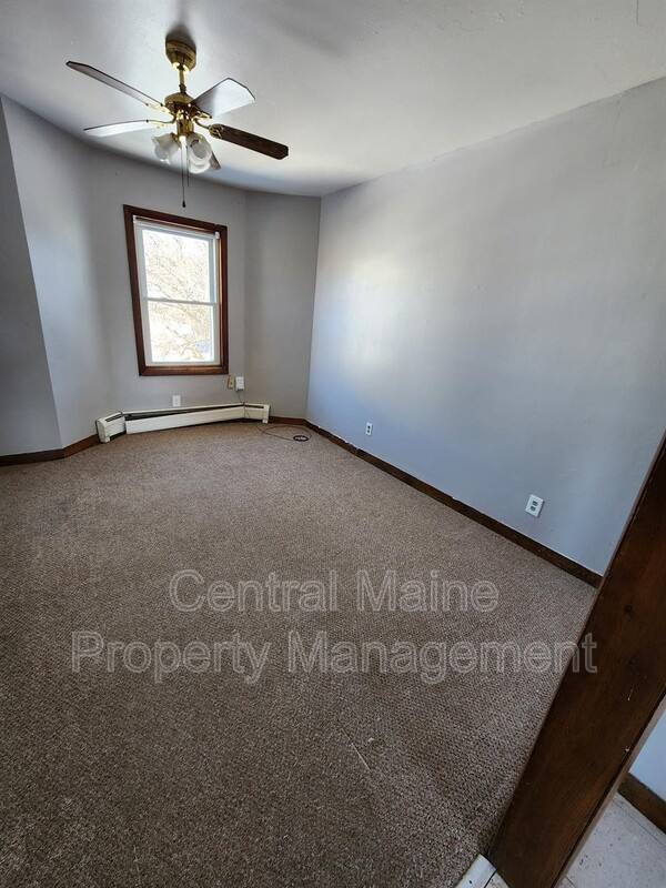 Apartment for rent at 15 Nomar Court #3, Lewiston, ME 04240