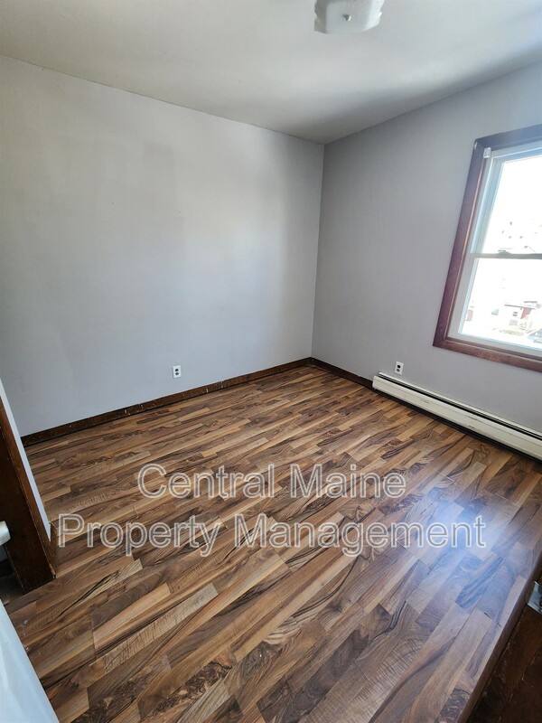 Apartment for rent at 15 Nomar Court #3, Lewiston, ME 04240