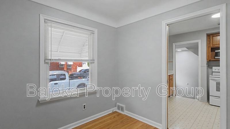 House for rent at 2957 Fort Park Blvd, Lincoln Park, MI 48146