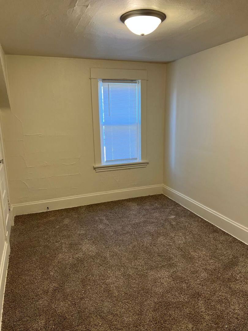 House for rent at 1520 Bruner St, Rockford, IL 61103