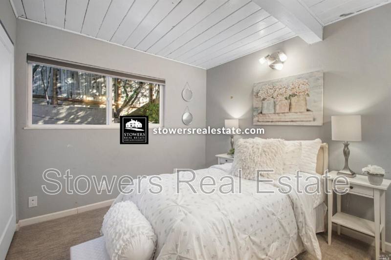 House for rent at 2073 Overhill Rd, Concord, CA 94520