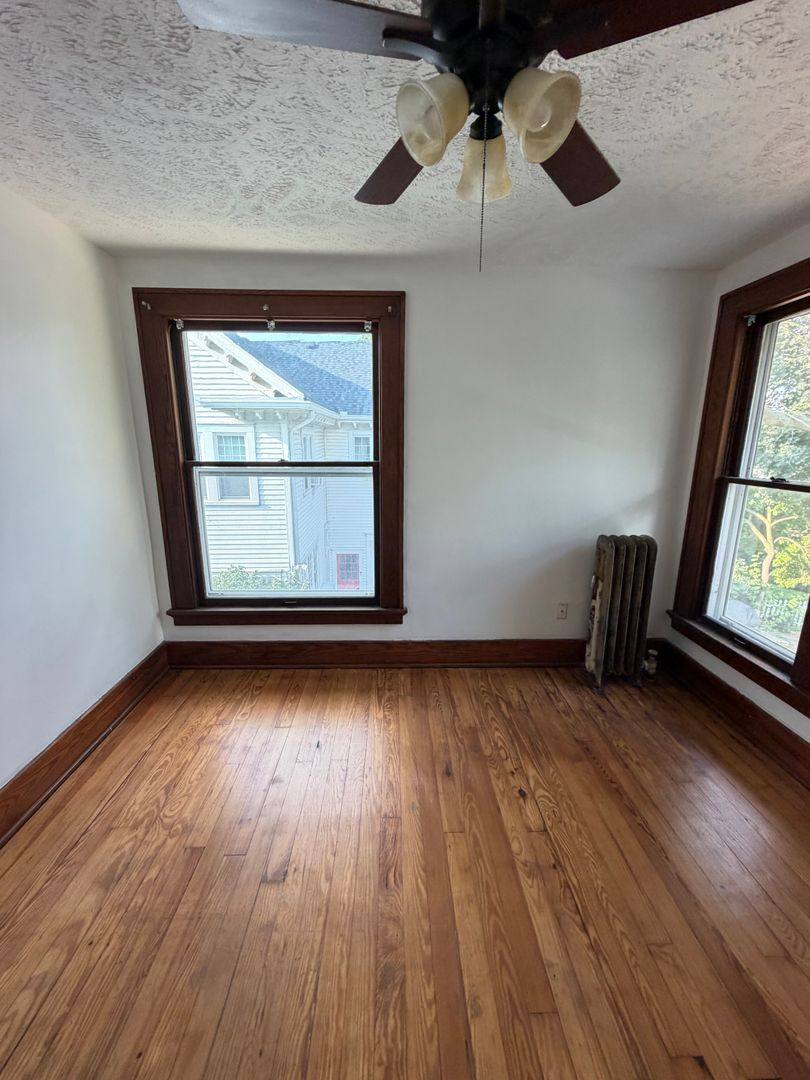 Apartment for rent at 316 N Sycamore, Lansing, MI 48933
