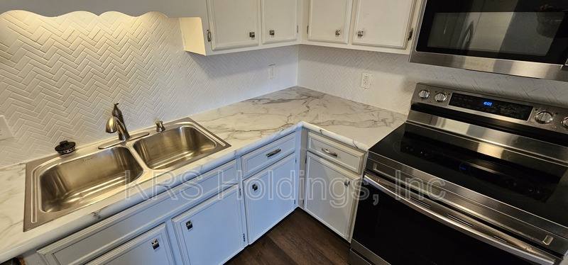Townhouse for rent at 65 Dawn Lane, Hampton, VA 23666