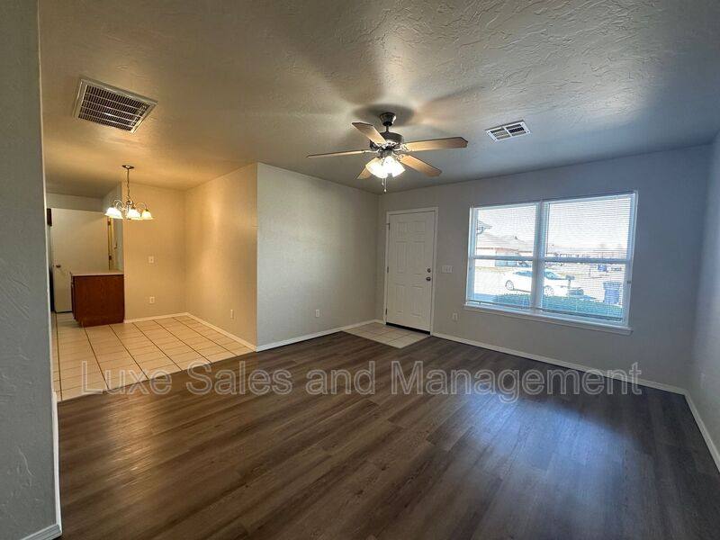 House for rent at 9604 SW 17th St, Oklahoma City, OK 73128