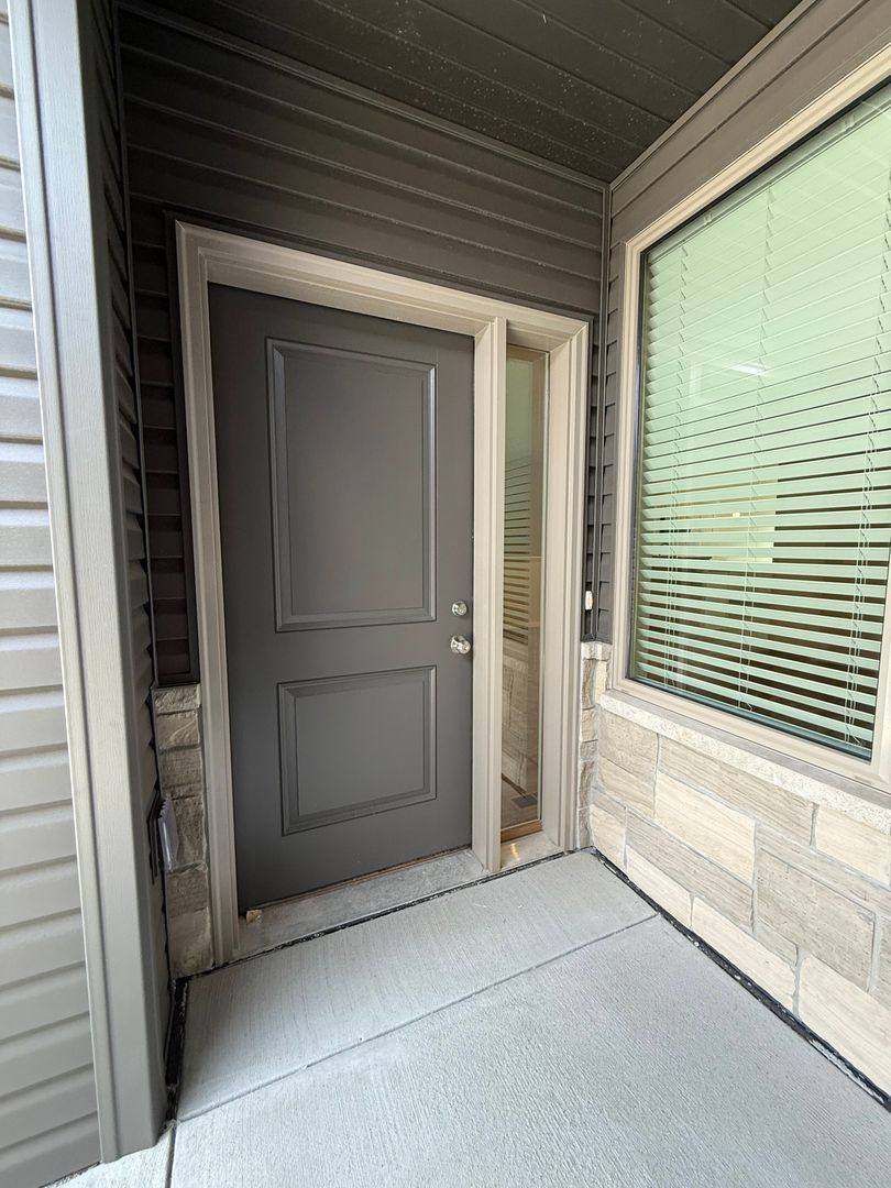 Townhouse for rent at 8808 Daywood Lane, Lincoln, NE 68526