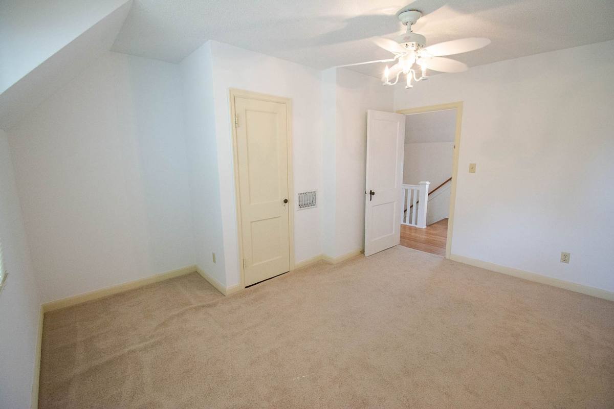 Apartment for rent at 1003 6th St NW, Austin, MN 55912