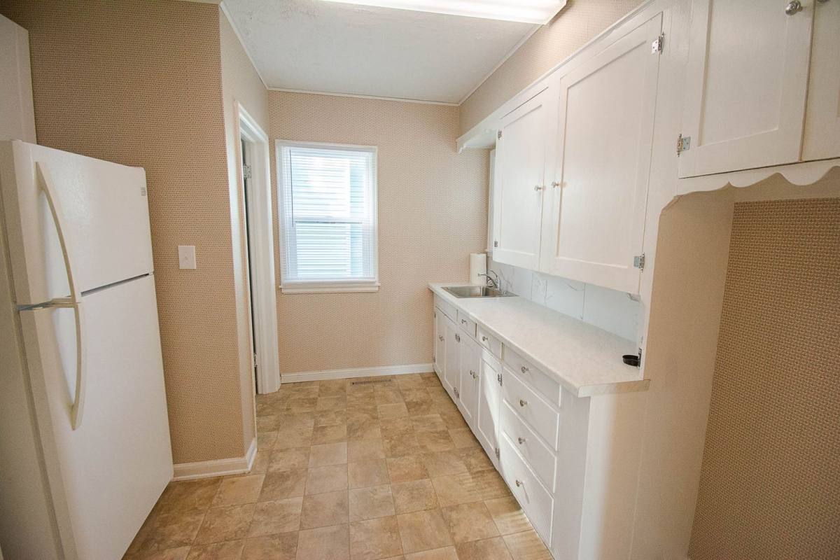 Apartment for rent at 1003 6th St NW, Austin, MN 55912