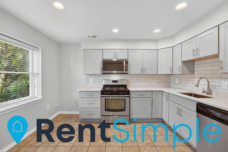 Townhouse for rent at 14828 Ensor Court, Woodbridge, VA 22193