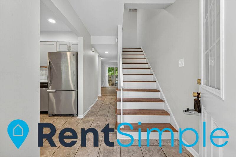 Townhouse for rent at 14828 Ensor Court, Woodbridge, VA 22193