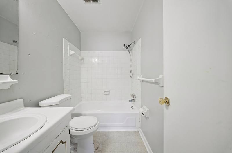 House for rent at 150 Huntington Dr, Virginia Beach, VA 23462