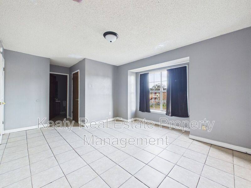 Apartment for rent at 102 Limoges St #C, Duson, LA 70529