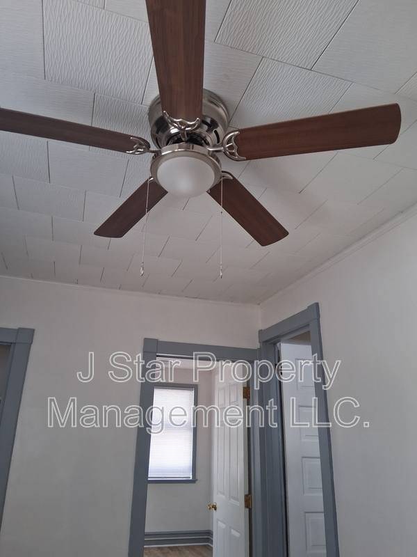 House for rent at 2316 Grant St, Reading, PA 19606