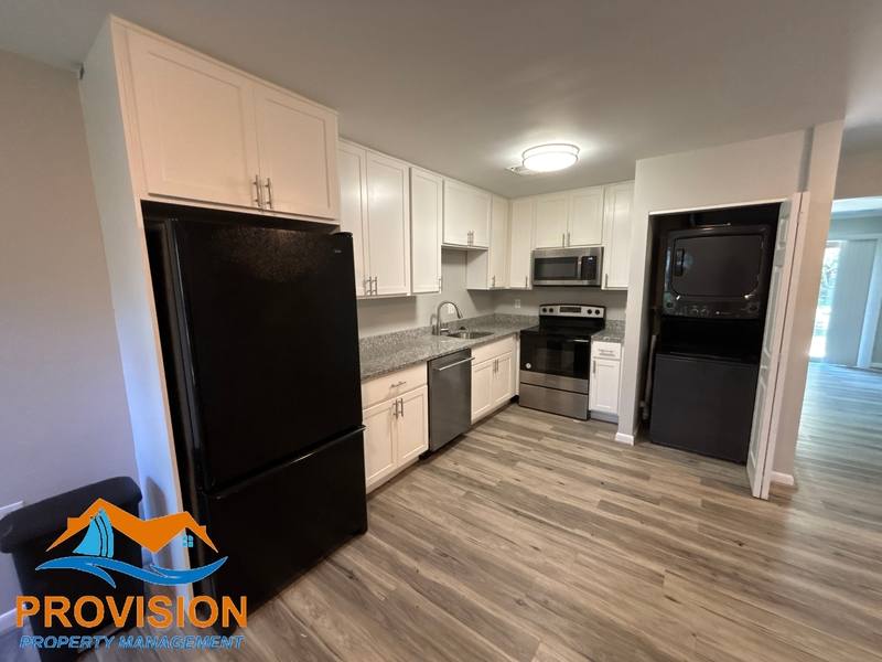 Townhouse for rent at 10 Gentry Court, Annapolis, MD 21403