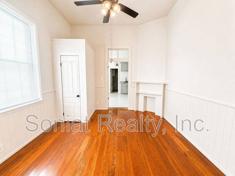 Apartment for rent at 2508-10 Freret St, New Orleans, LA 70113