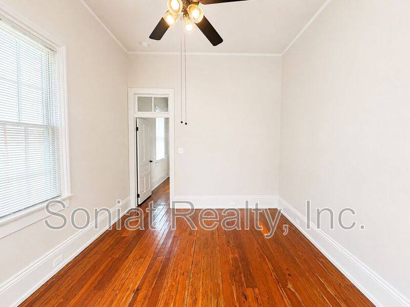 Apartment for rent at 2508-10 Freret St, New Orleans, LA 70113