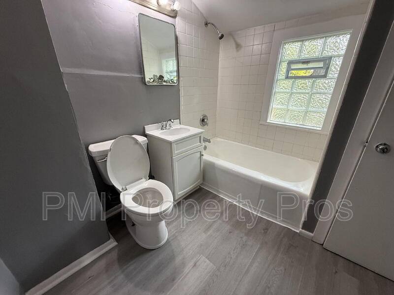 Apartment for rent at 6618 N 56th St, Milwaukee, WI 53223