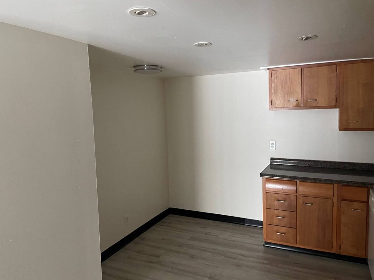 Apartment for rent at 2 Angle St, Buffalo, NY 14214