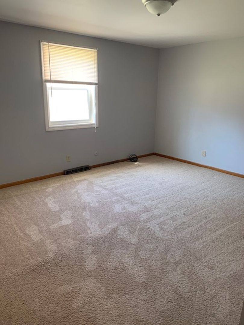 Apartment for rent at 2 Angle St, Buffalo, NY 14214