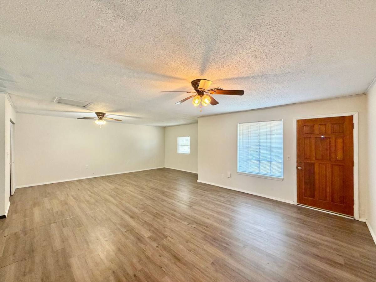 House for rent at 1204 2nd Place, Elgin, OK 73538
