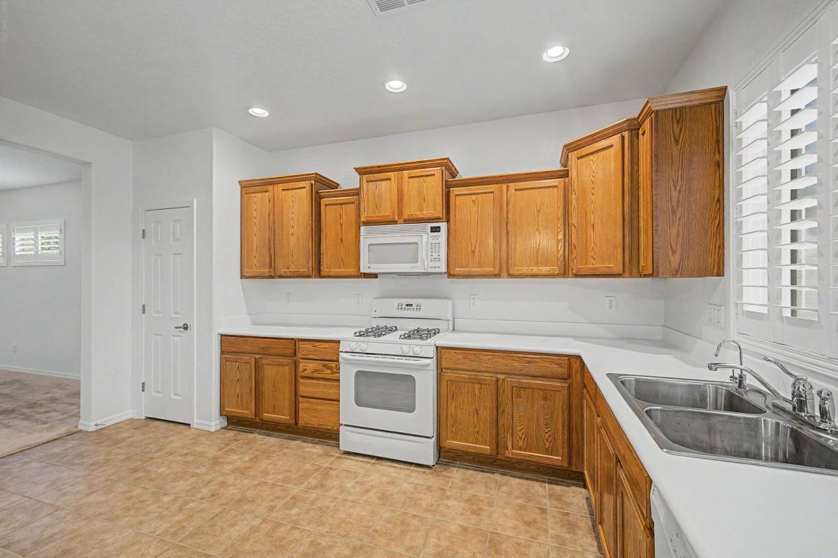 House for rent at 6051 Tersky Court, Las Vegas, NV 89122